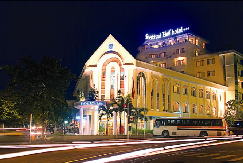 FESTIVAL HOTEL